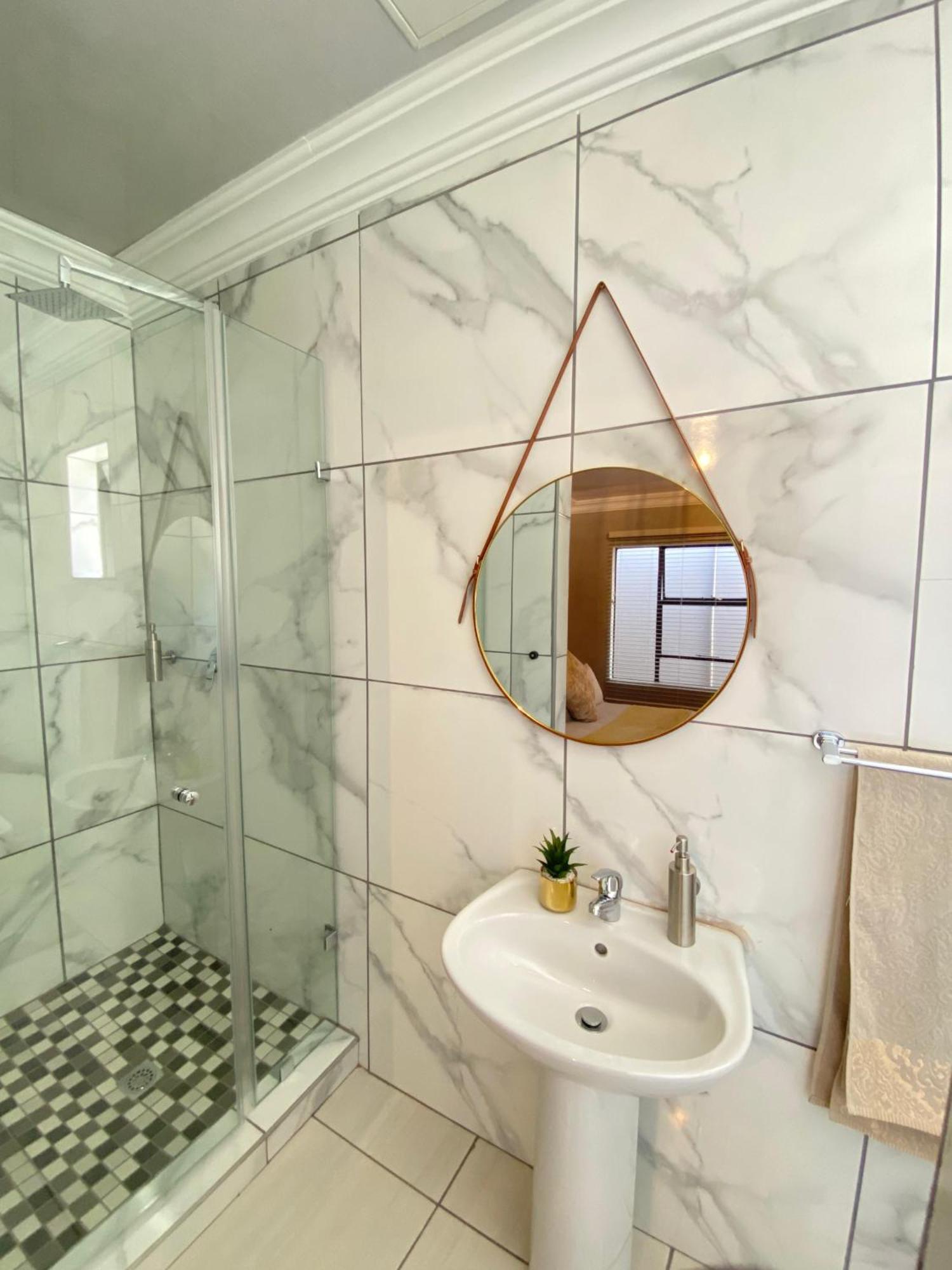 Suite Boutique Lodge Pretoria-Noord エクステリア 写真